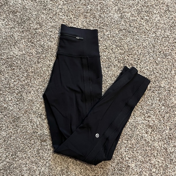 lululemon athletica Pants - Lululemon Chase the Pace Leggings
